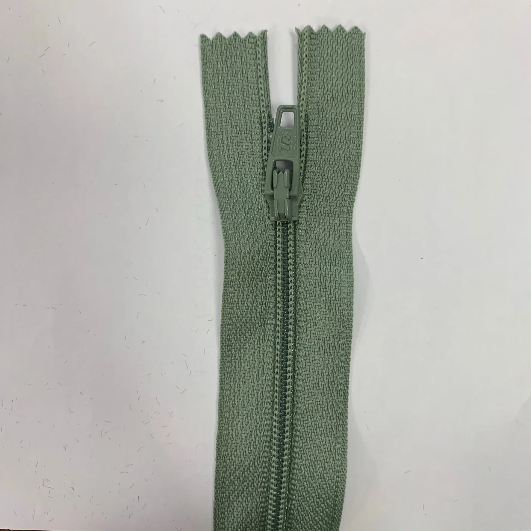 10" / 20cm Nylon Zip  - Select Colour