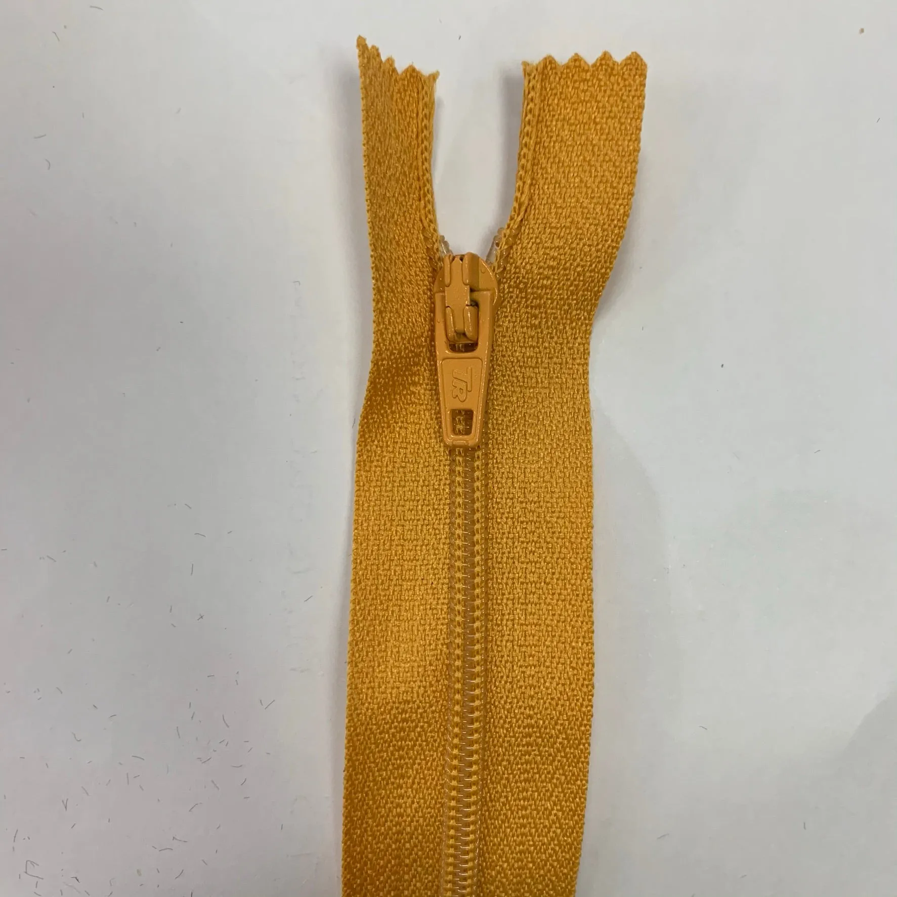 10" / 20cm Nylon Zip  - Select Colour