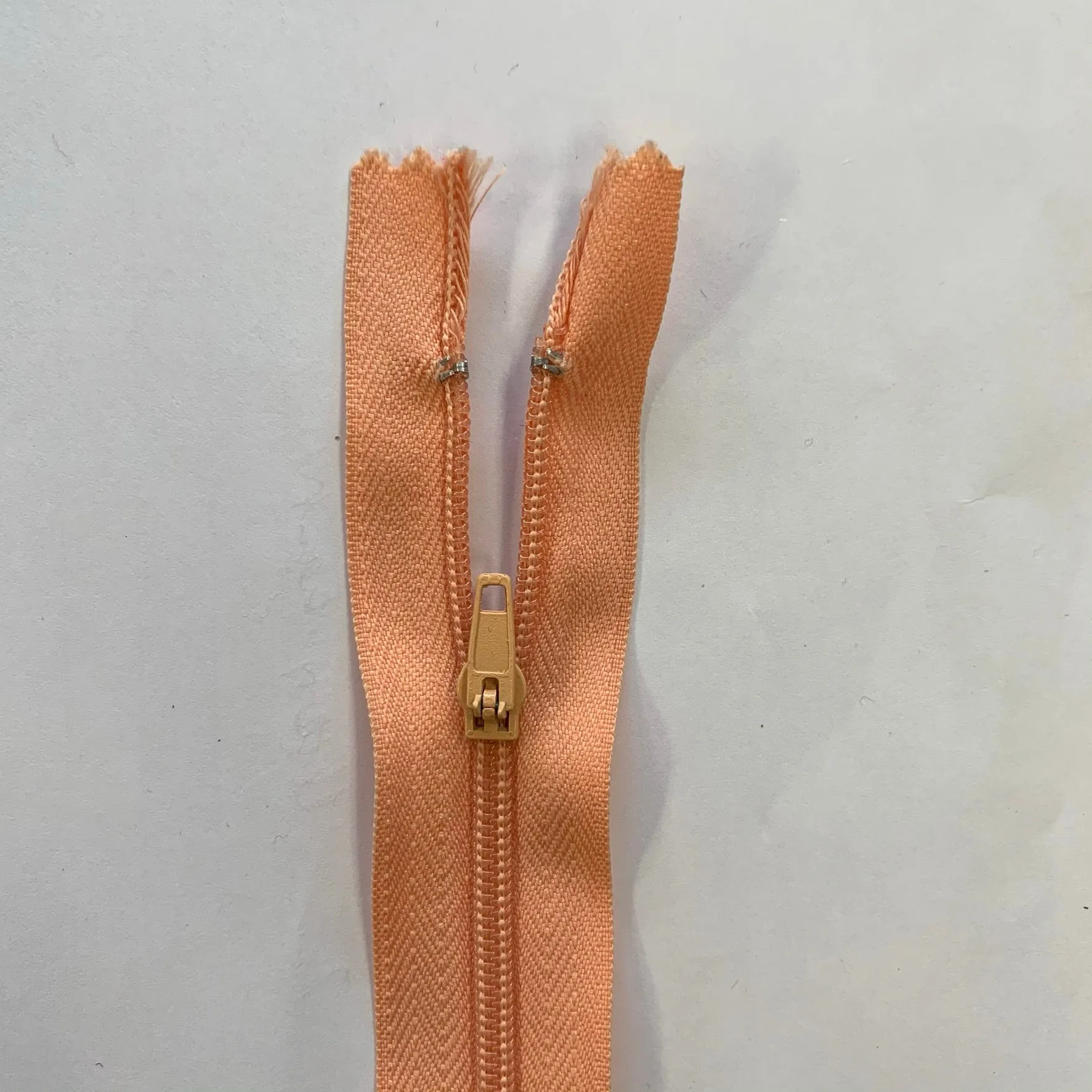 10" / 20cm Nylon Zip  - Select Colour