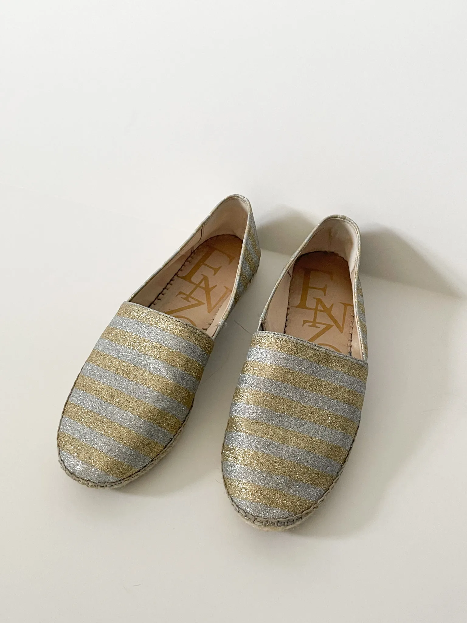 Enzo Angiolini Gold Silver Sparkle Stripe Flat Espadrilles - Size 7