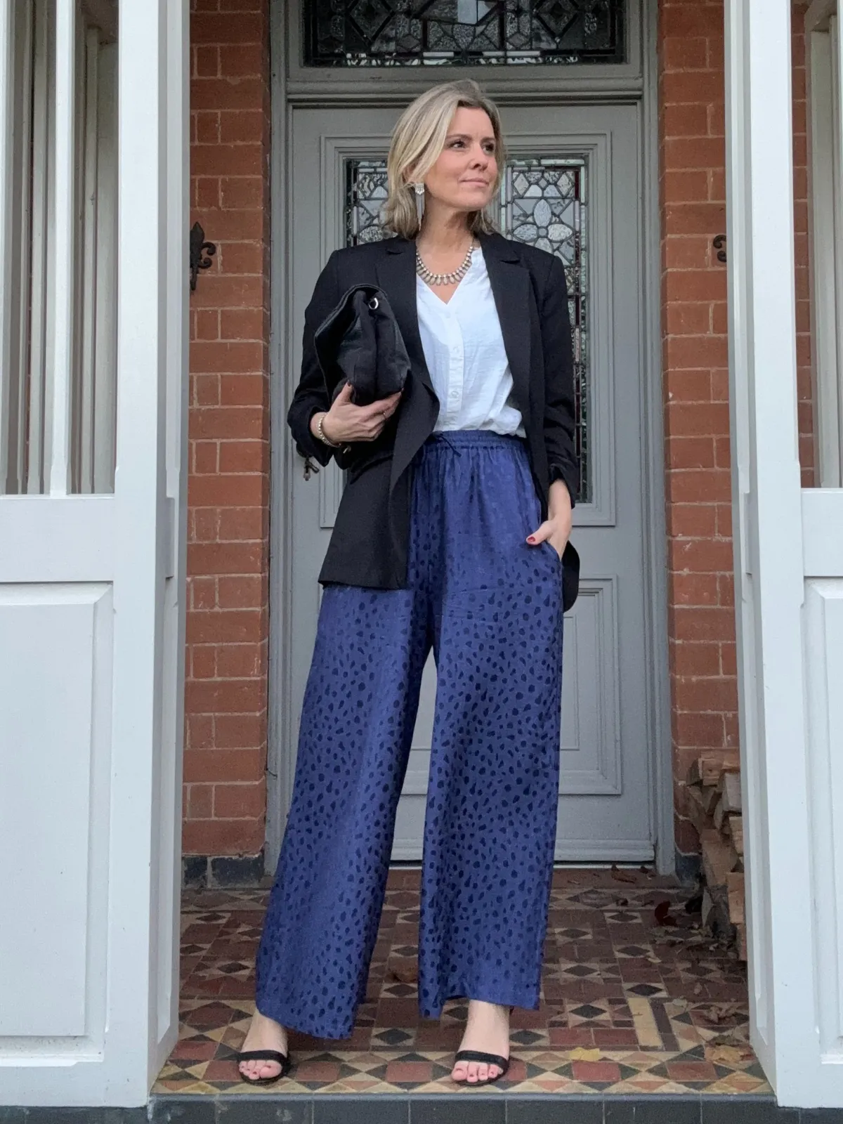 Jo - Wide Leg Satin Trousers - Navy