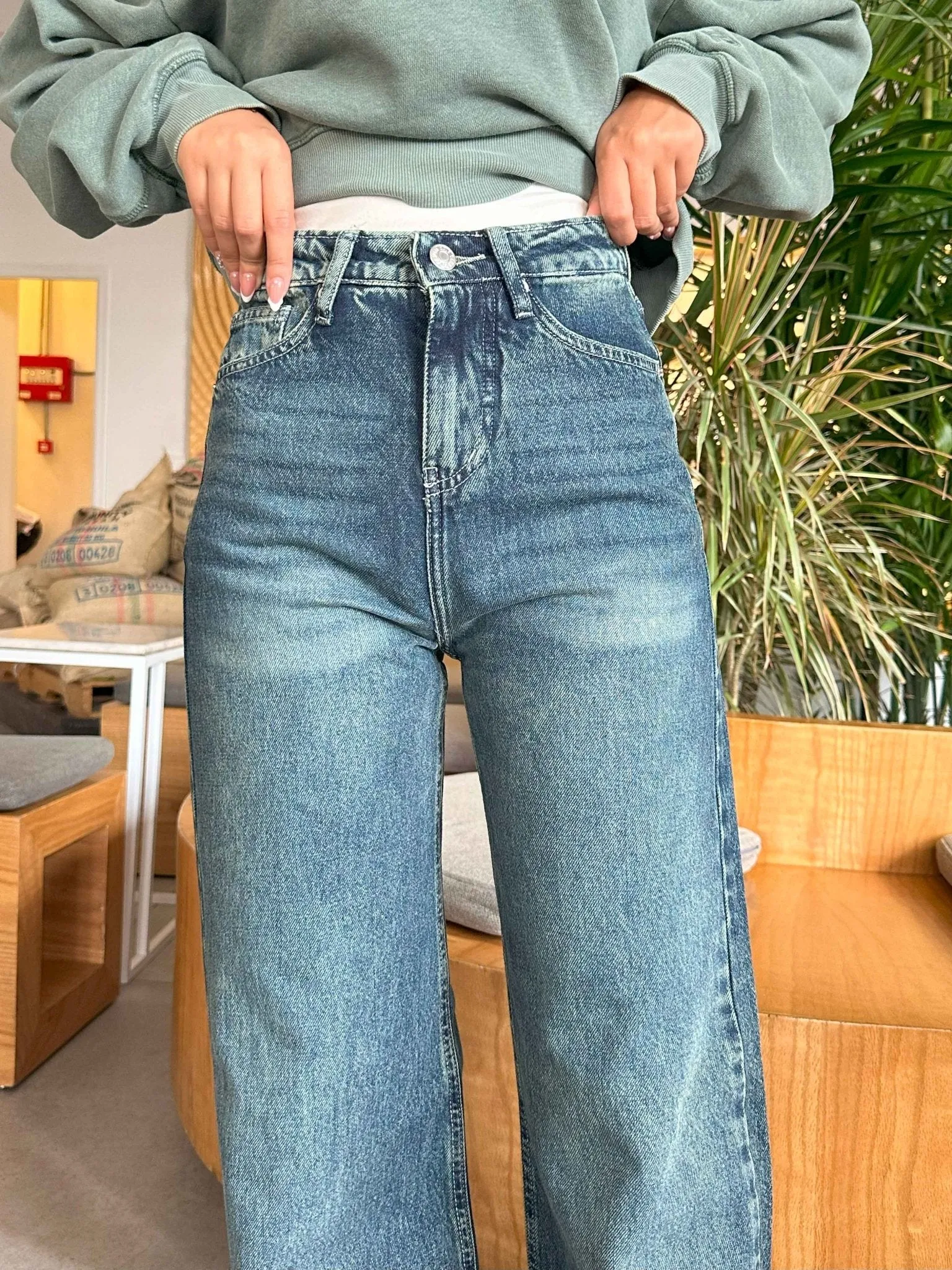 Straight Leg - Mid Vintage Blue Green Jeans.