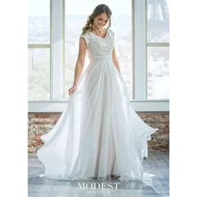 TR21905 by Mon Cheri - Sample Sale